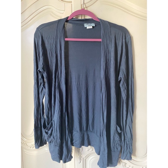 Cardigans Lot (4) - Picture 6 of 8